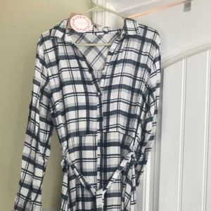 Umgee plaid dress medium NWT